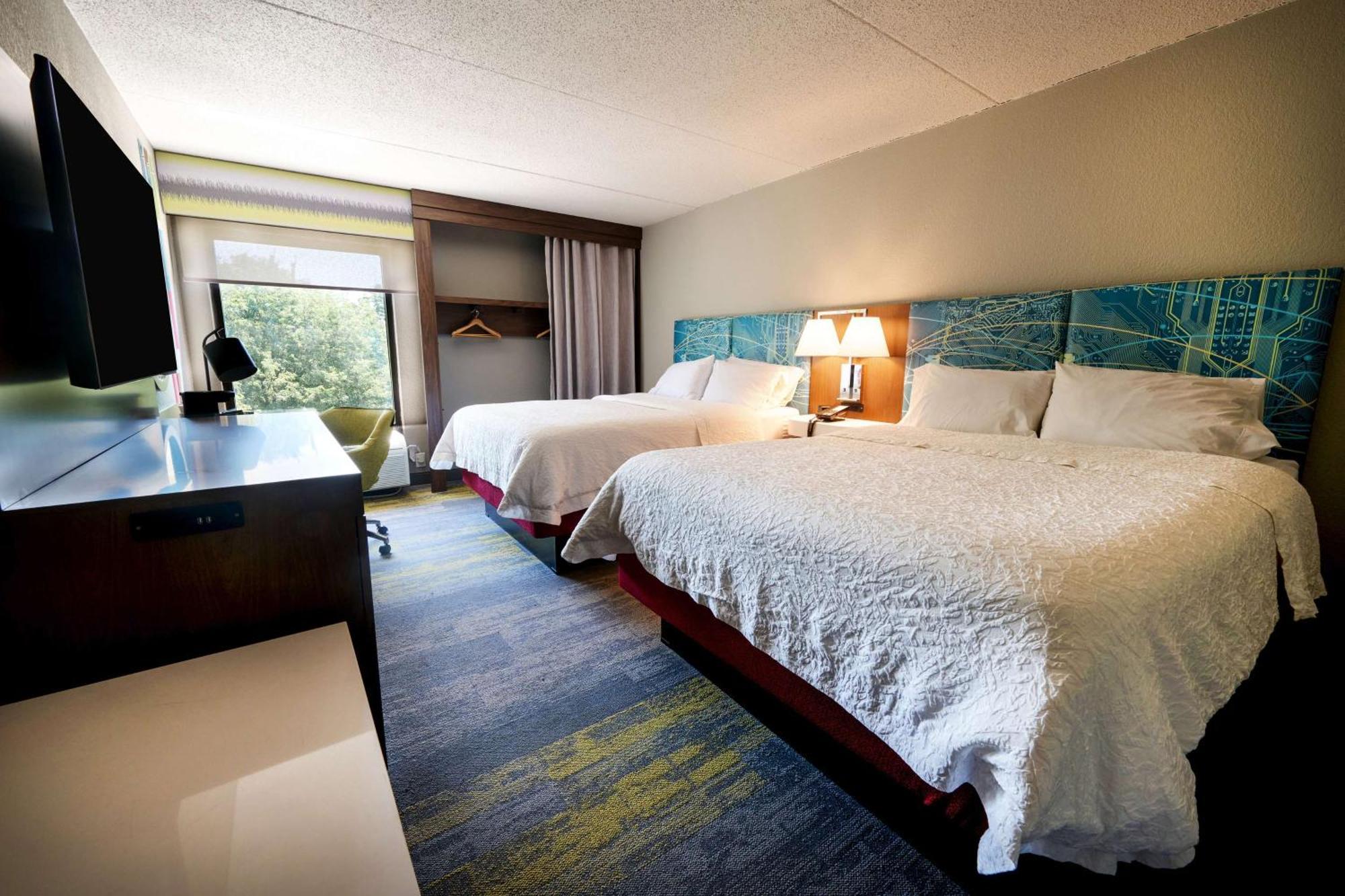 Hampton Inn Флемингтон Экстерьер фото